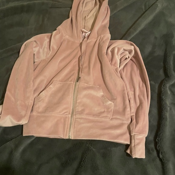 Velvet Sweatsuit - Picture 2 of 3